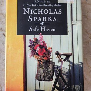 Nicholas Sparks *SAFE HAVEN* Hardcover First Edition 2010